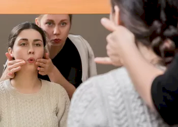 Diksiyon Eğitmeni İş İlanı