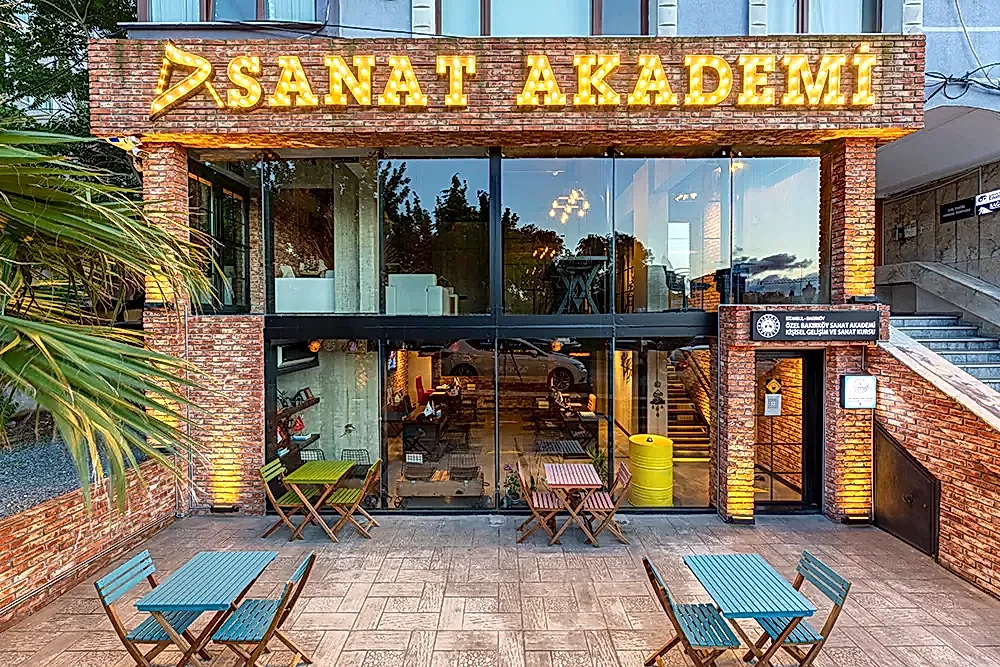 Tanitim Videosu Sanat Akademi